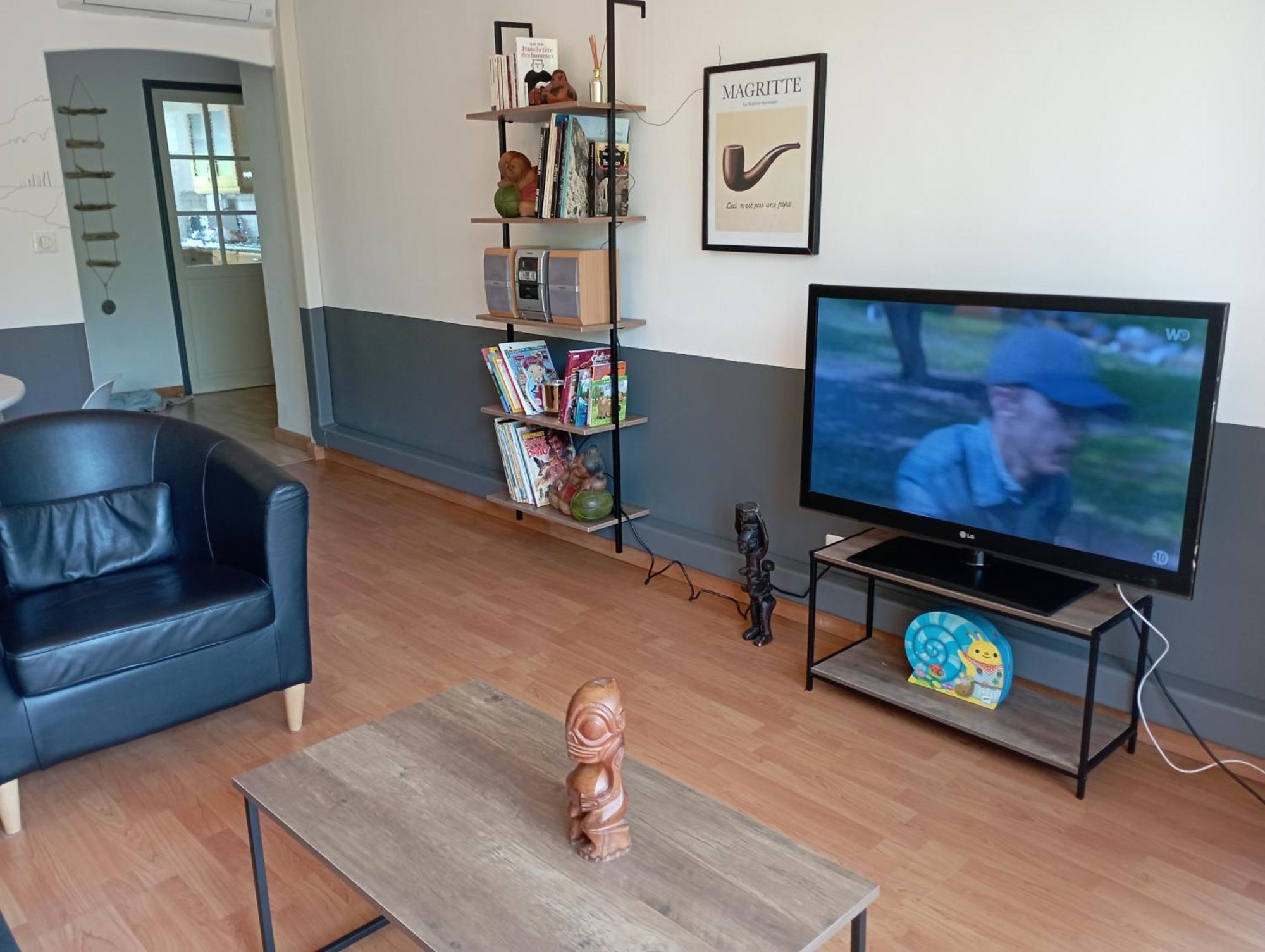 Bel Bord De A St Cyr Sur Appartement